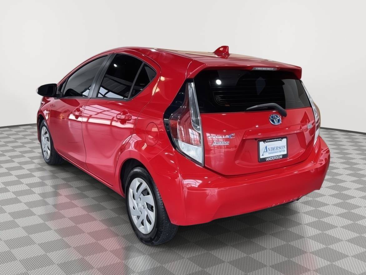 Used 2015 Toyota Prius C Three FWD image 9