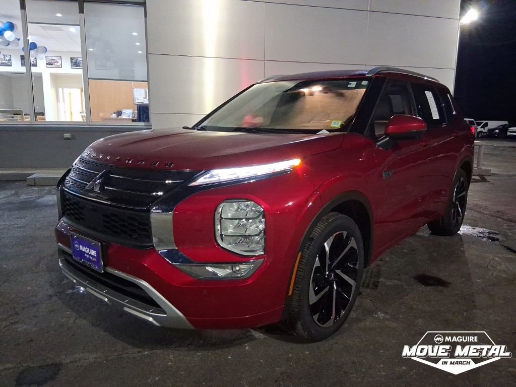 Used 2023 Mitsubishi Outlander SEL 40th Anniversary image 1