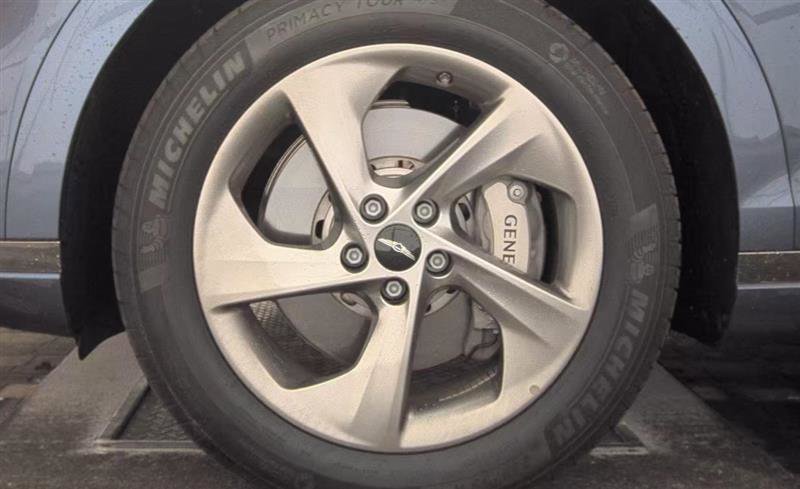 Used 2026 Genesis GV70 2.5T AWD/4WD image 15