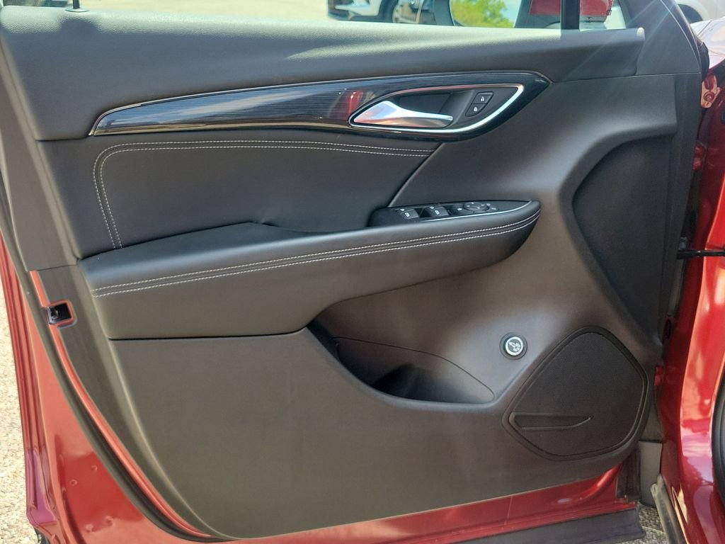 Used 2023 Buick Envision Preferred AWD/4WD image 20