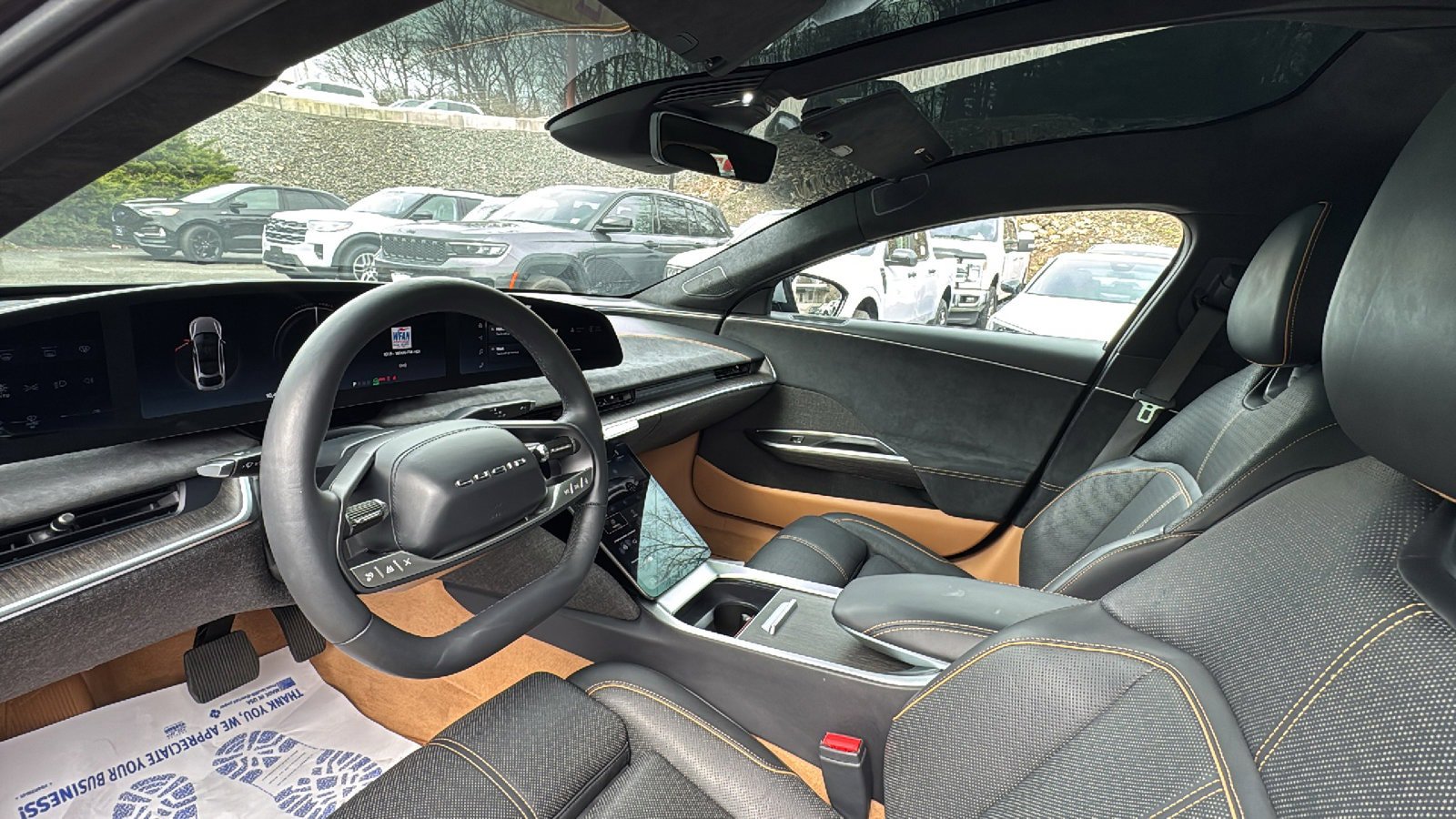 Used 2023 Lucid Air Grand Touring image 14