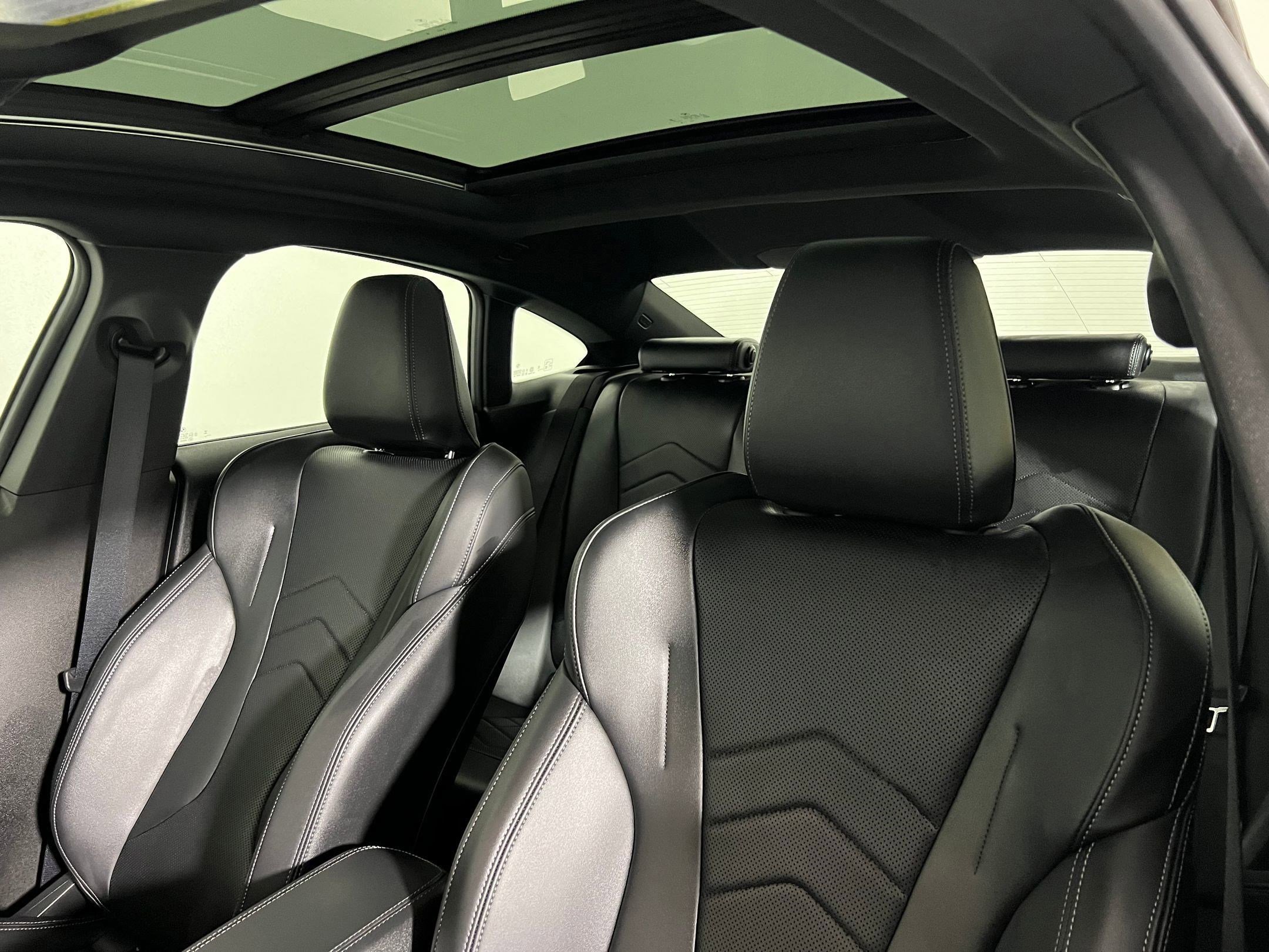 Used 2025 BMW 228i xDrive w/ Premium Package AWD/4WD image 14