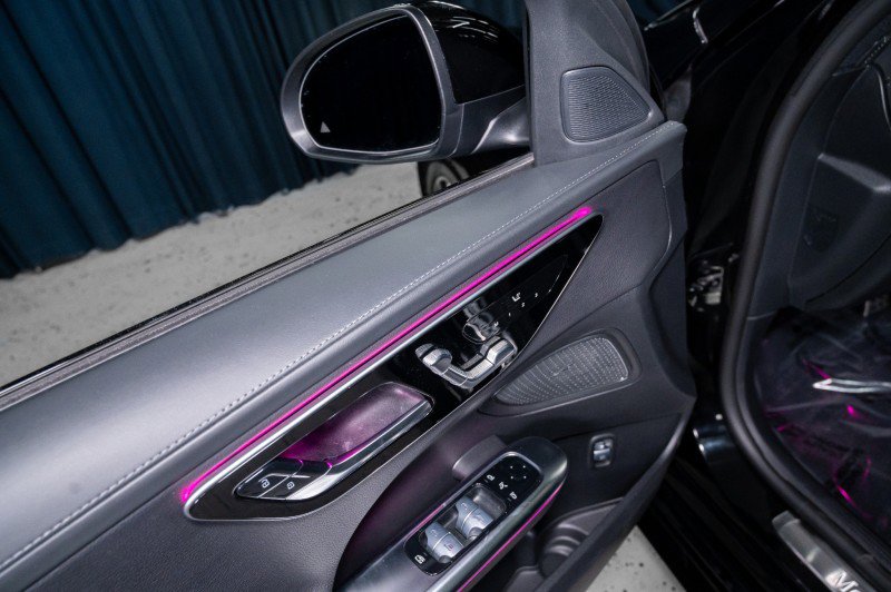 Used 2023 Mercedes-Benz C 300 Sedan image 11