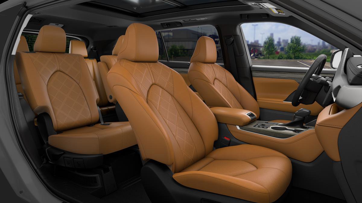 New 2026 Toyota Highlander Platinum image 56