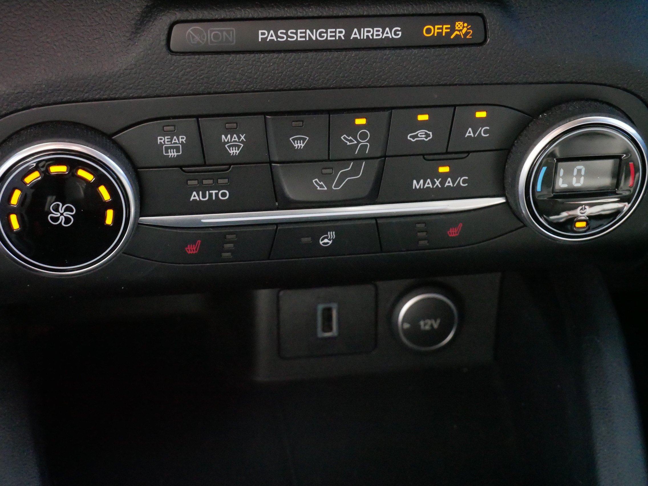 Used 2020 Ford Escape SEL AWD/4WD image 28