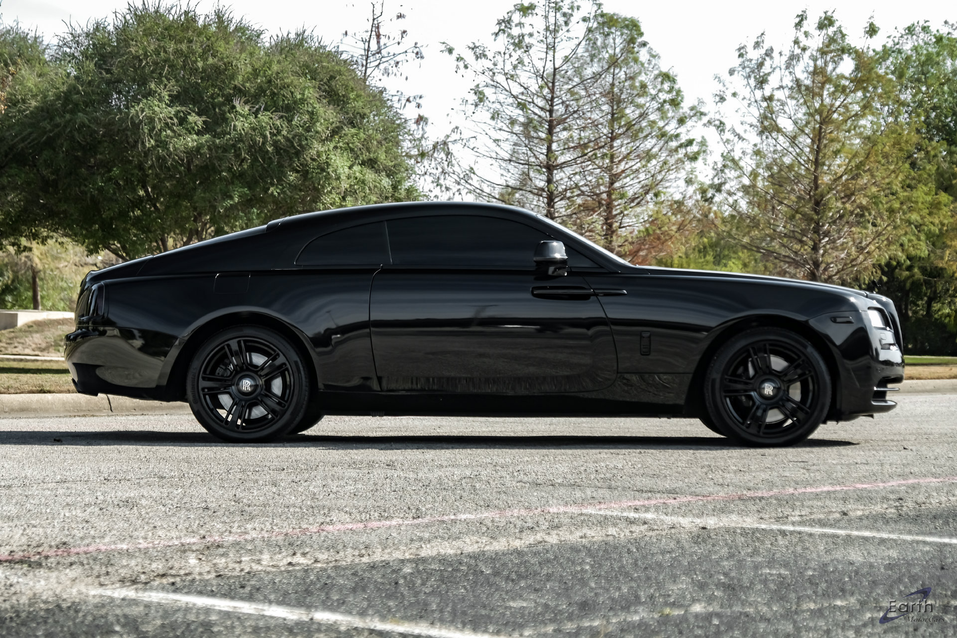 Used 2016 Rolls-Royce Wraith RWD image 23