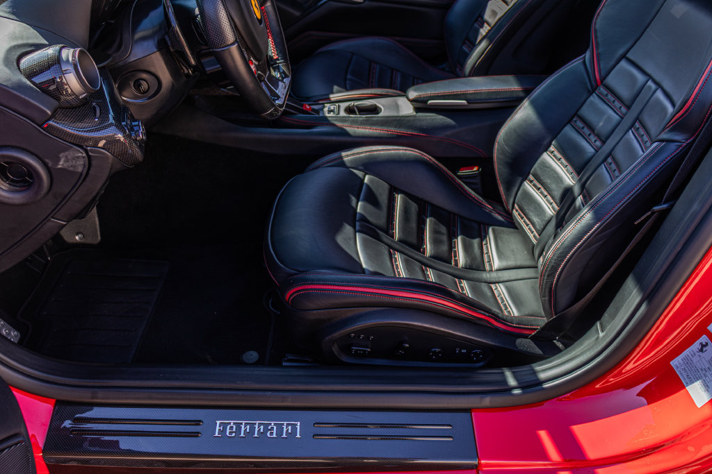 Used 2014 Ferrari F12 Berlinetta RWD image 43