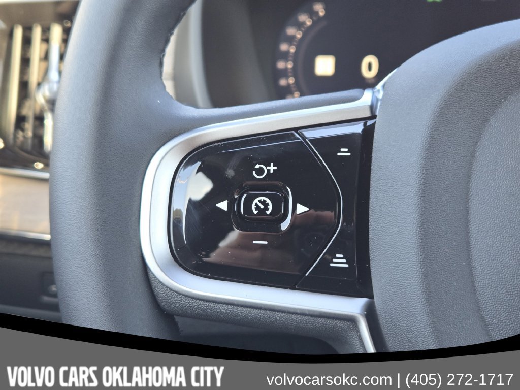 Used 2026 Volvo XC90 B6 Plus AWD/4WD image 27