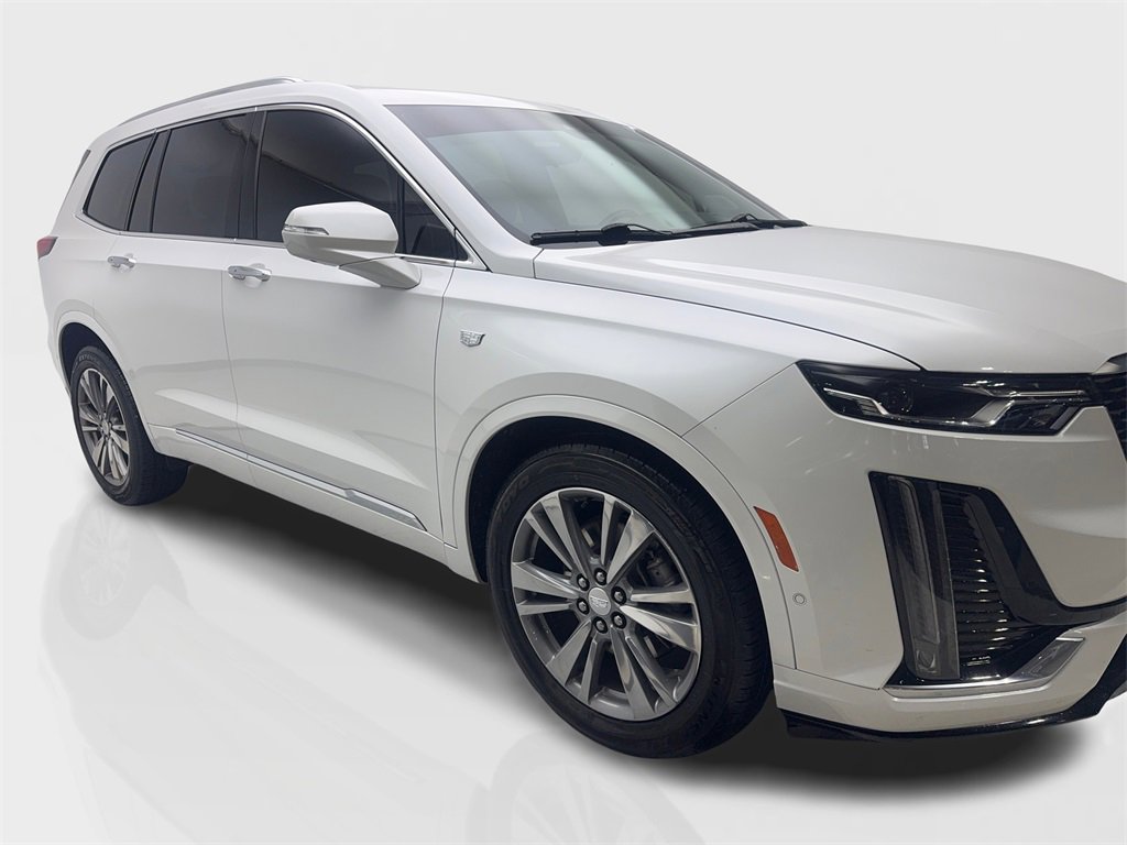 Used 2021 Cadillac XT6 Premium Luxury image 12