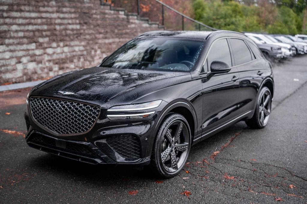 Used 2025 Genesis GV70 3.5T Sport w/ Sport Prestige Package image 10