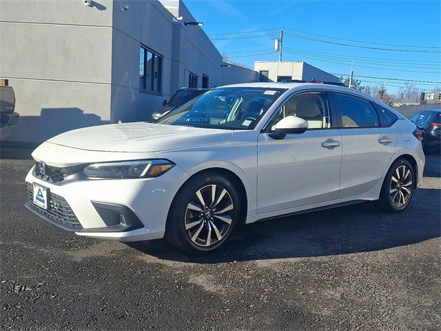 Certified 2022 Honda Civic EX-L image 3