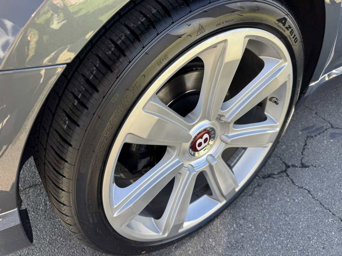 Used 2016 Bentley Continental GT image 30