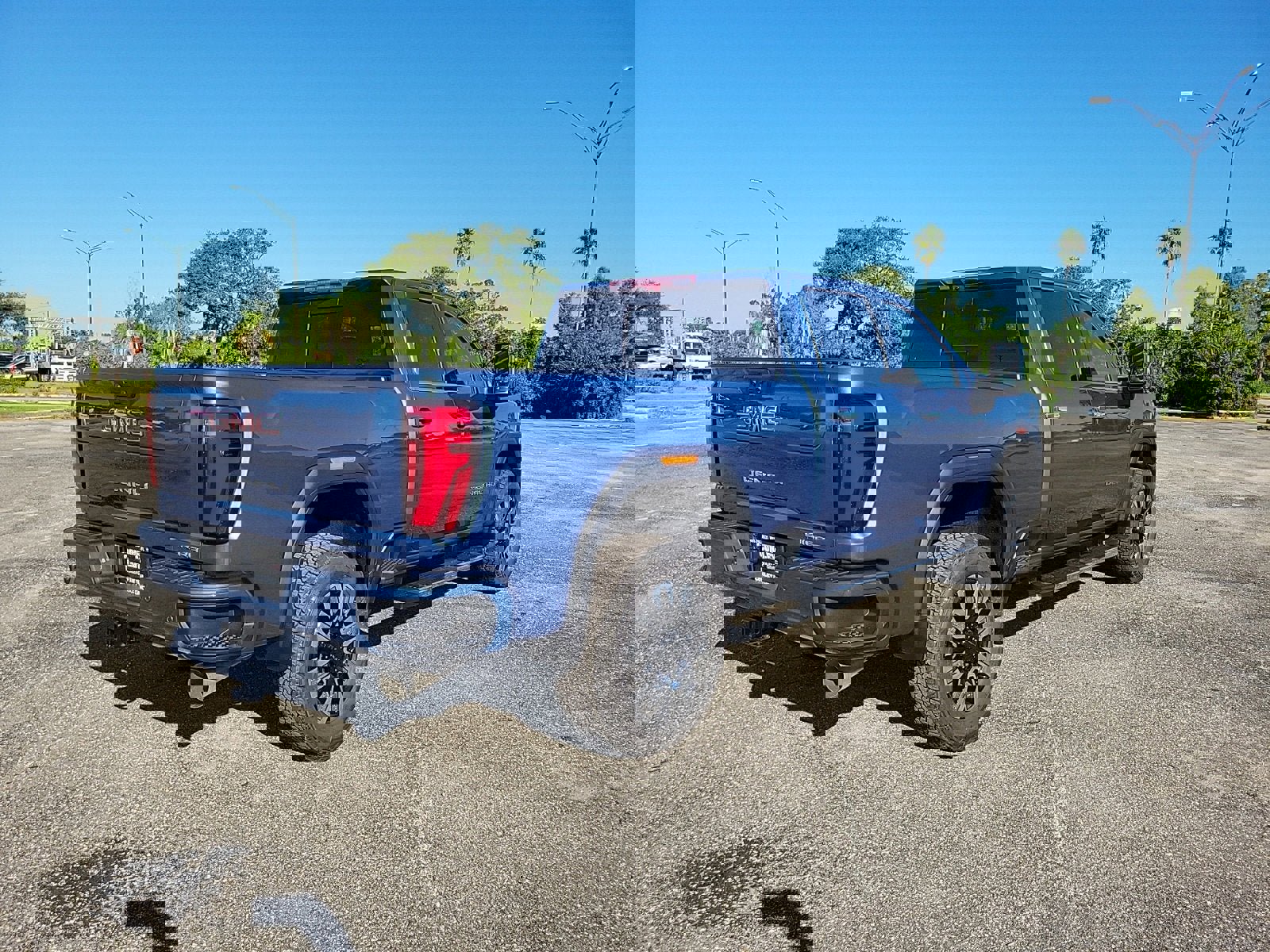 New 2026 GMC Sierra 2500 Denali w/ Denali Reserve Package image 5