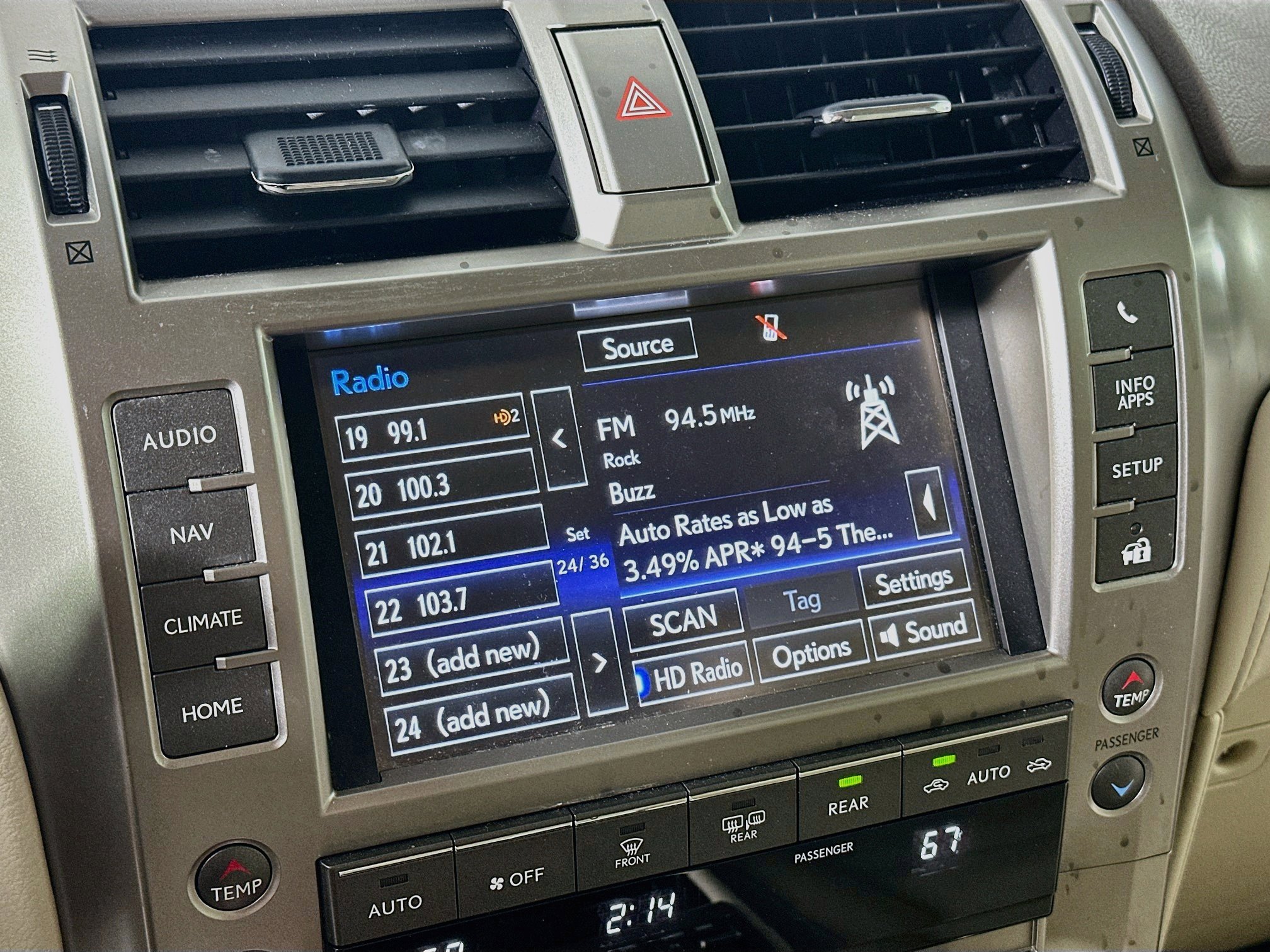 Used 2016 Lexus GX 460 w/ Premium Package AWD/4WD image 21