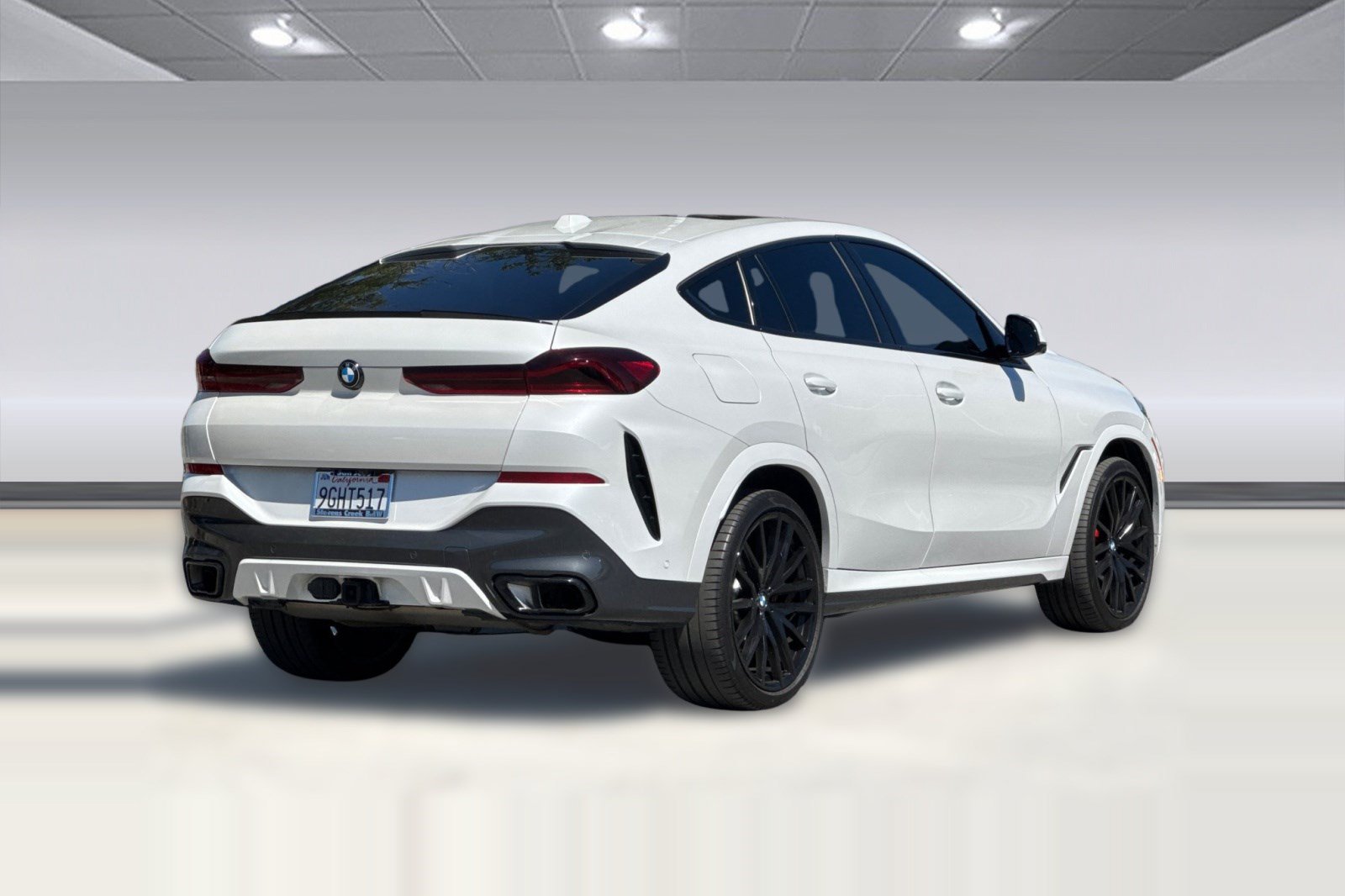 Used 2024 BMW X6 xDrive40i w/ Executive Package AWD/4WD image 9