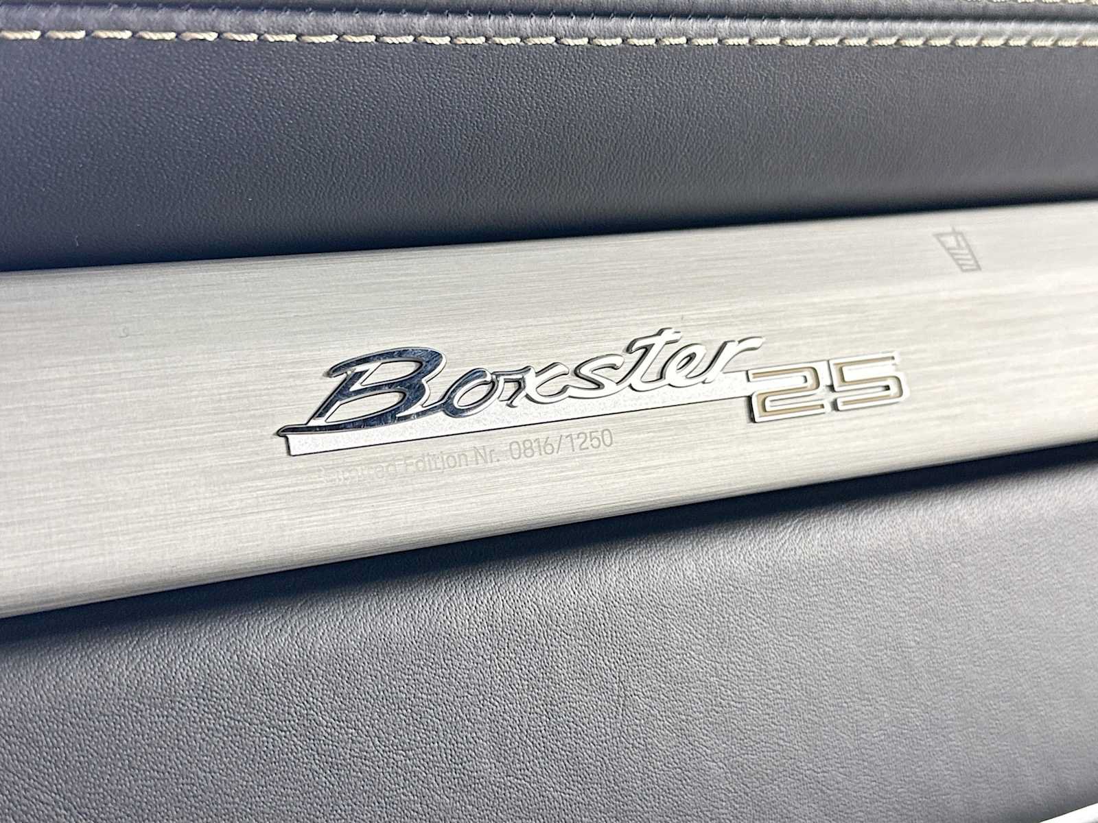 Certified 2022 Porsche 718 Boxster RWD image 31