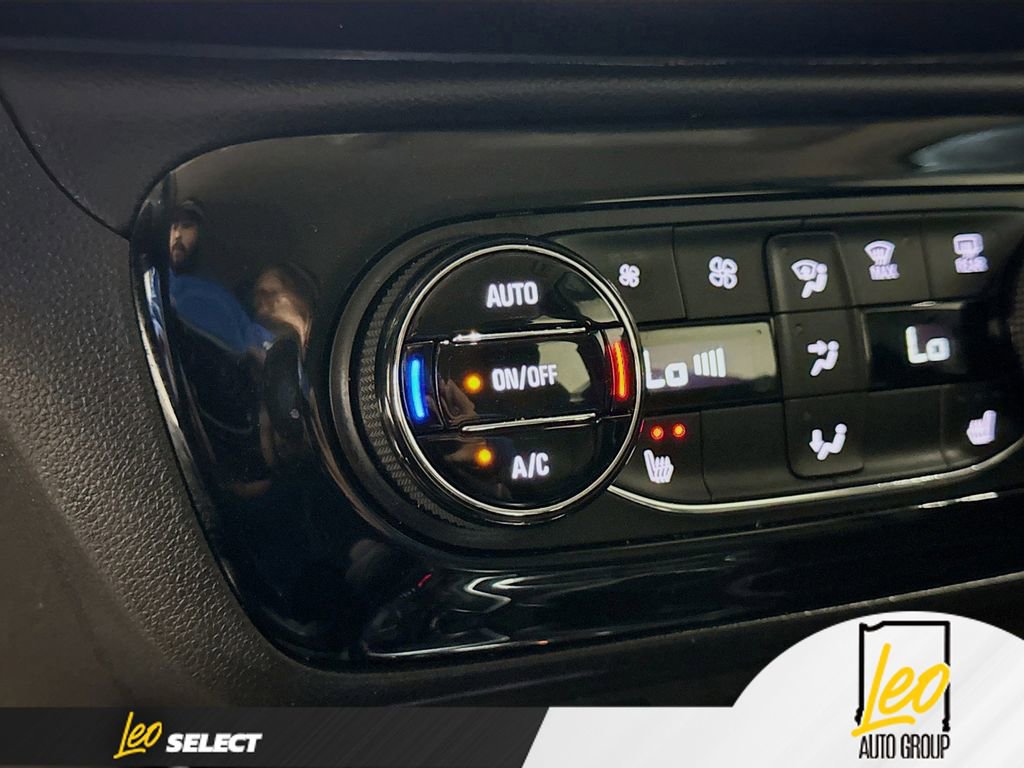 Used 2021 Buick Encore GX Select w/ Advanced Technology Package FWD image 20