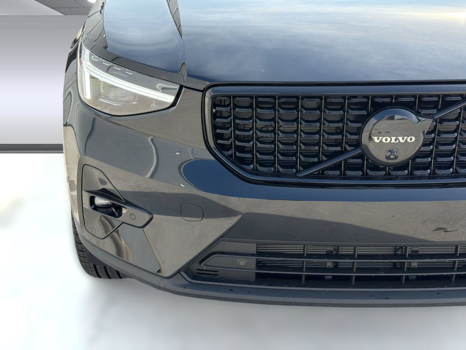 New 2026 Volvo XC40 B5 Ultra w/ Protection Package Premier AWD/4WD image 12