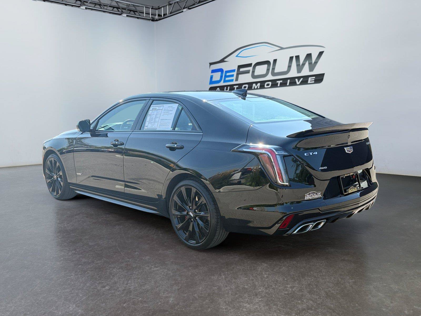 Used 2022 Cadillac CT4 V w/ Technology Package AWD/4WD image 5