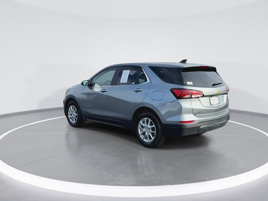 Used 2024 Chevrolet Equinox LT w/ LPO, Floor Liner Package FWD image 6