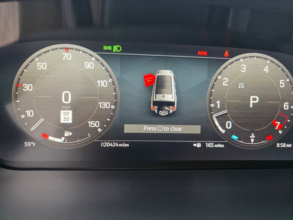 Used 2023 Land Rover Defender 130 X-Dynamic SE image 22