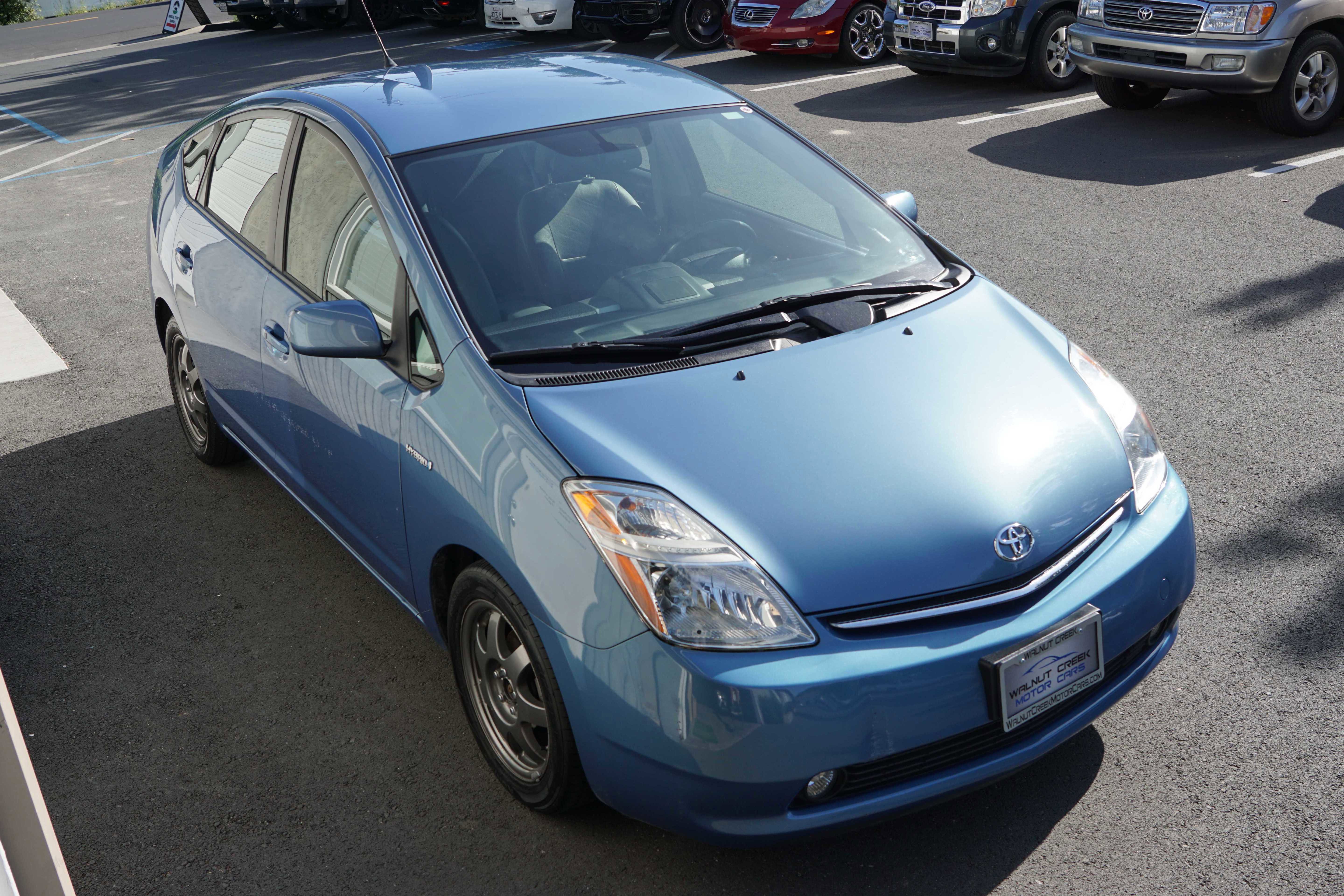Used 2009 Toyota Prius Touring FWD image 8