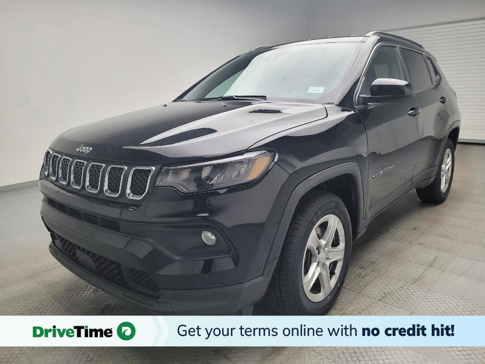 Used 2024 Jeep Compass Latitude w/ Altitude Special Edition image 1
