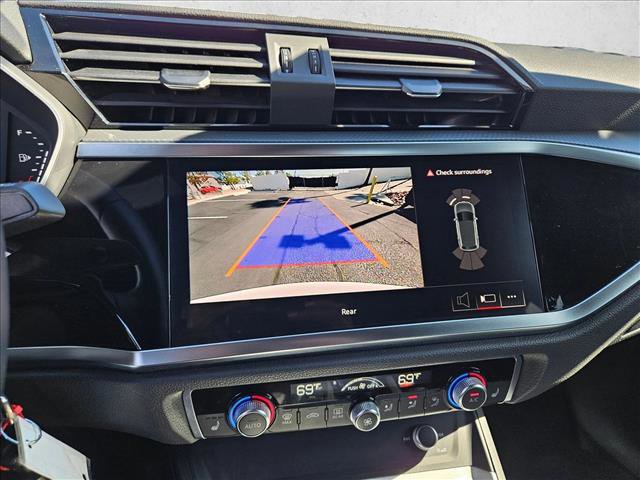 Used 2025 Audi Q3 2.0T Premium image 12