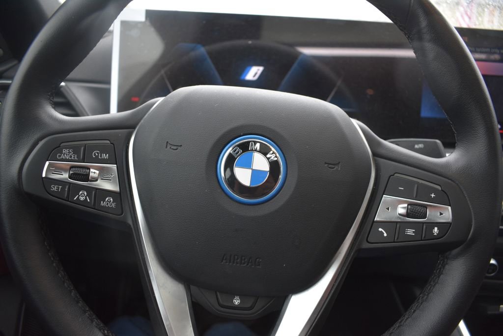 Used 2023 BMW i4 eDrive35 image 15