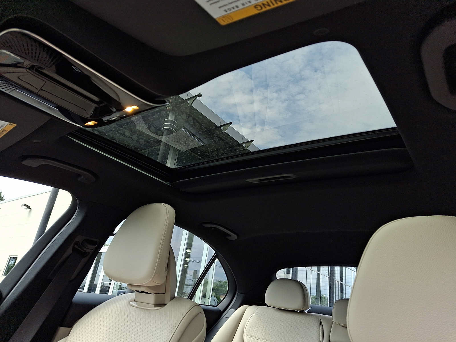 Certified 2024 Mercedes-Benz C 300 4MATIC Sedan image 11