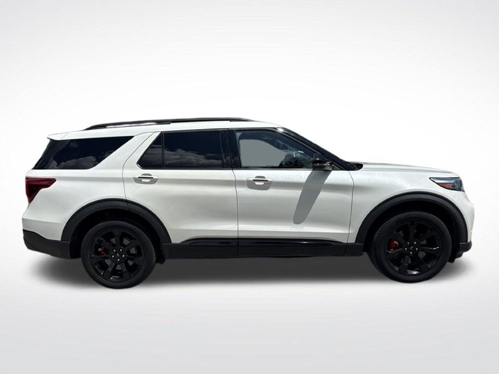 Used 2024 Ford Explorer ST w/ Equipment Group 401A AWD/4WD image 4