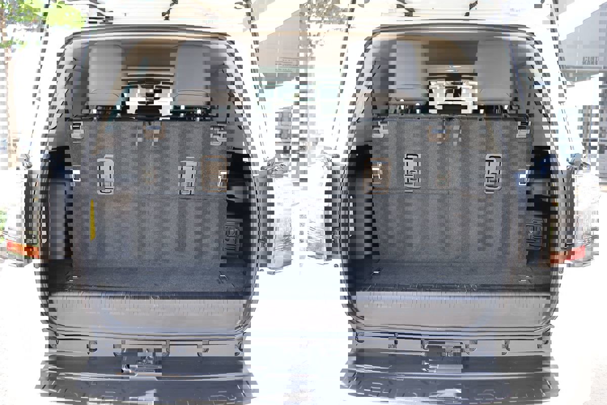 Used 2023 Toyota 4Runner SR5 Premium image 43