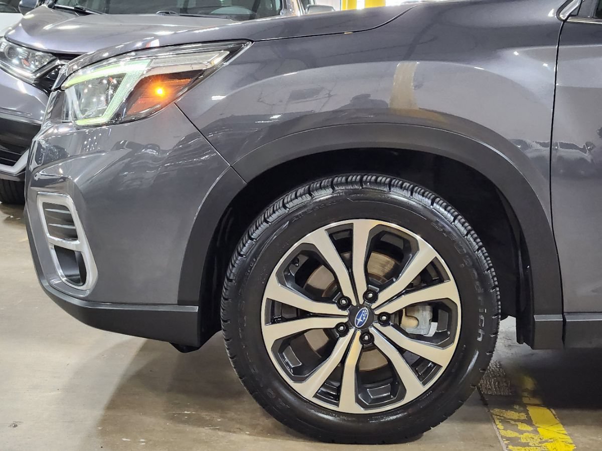 Used 2020 Subaru Forester Limited w/ Popular Package #3 AWD/4WD image 5