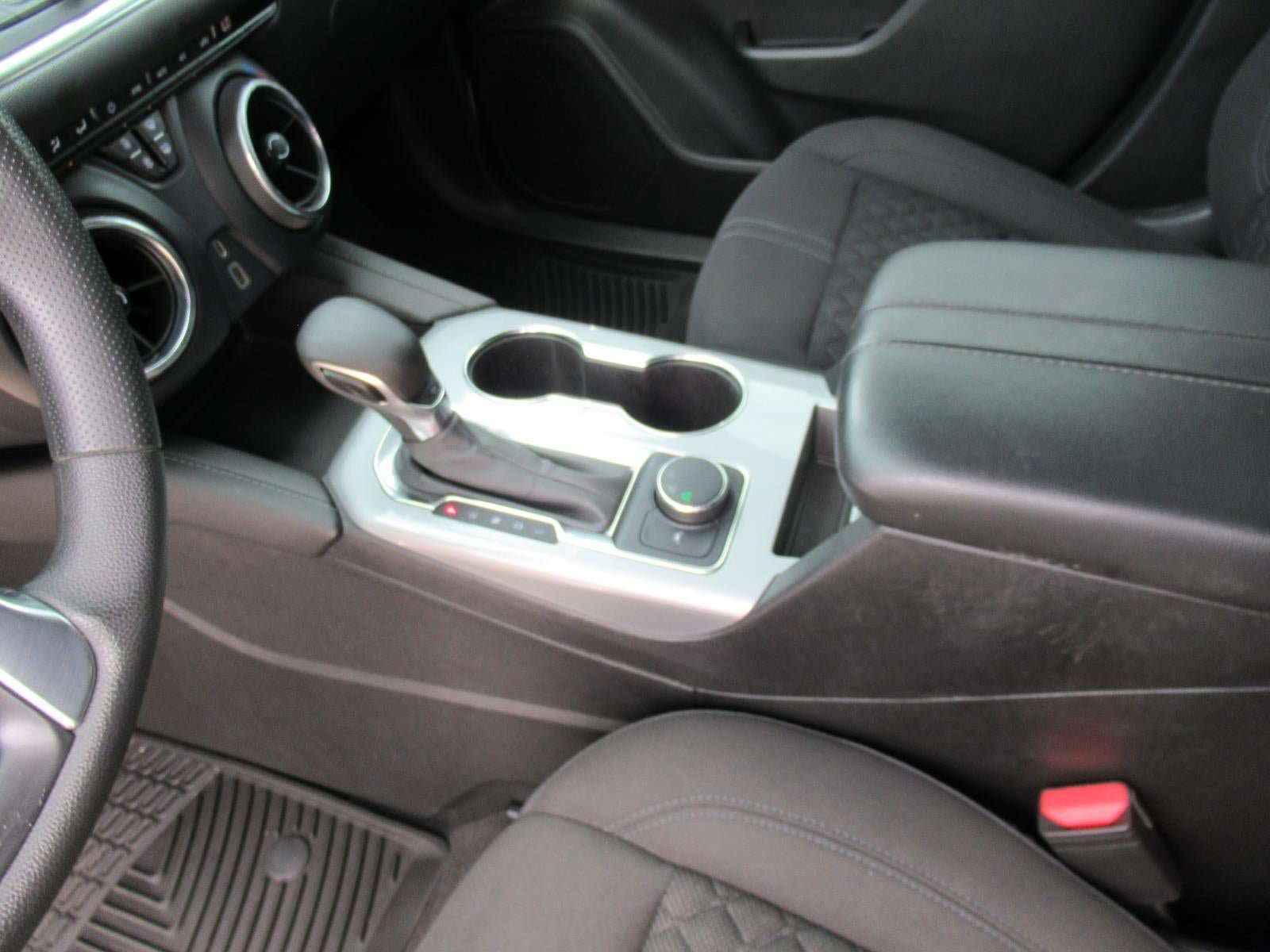 Used 2022 Chevrolet Blazer LT FWD image 16