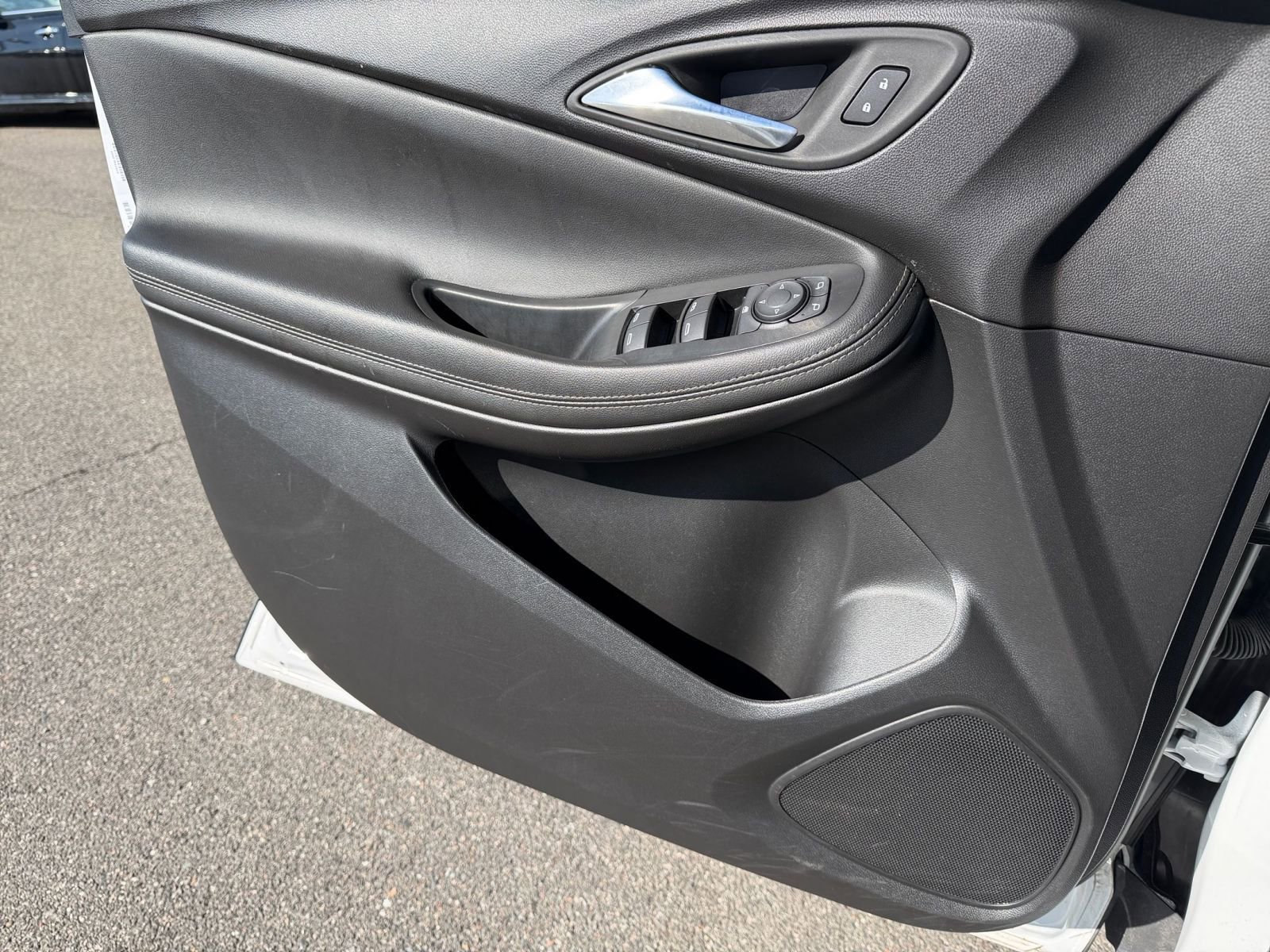 Used 2025 Buick Encore GX Preferred image 18