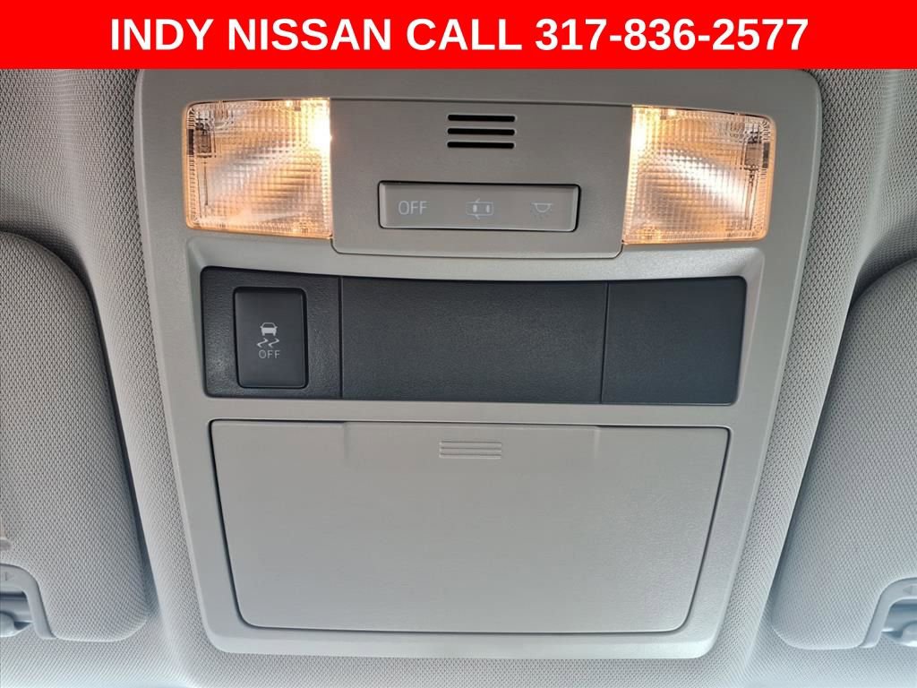 Used 2018 Toyota Tacoma SR w/ SR Convenience Package image 25