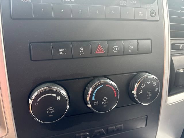 Used 2012 RAM 1500 Big Horn w/ Luxury Group AWD/4WD image 17