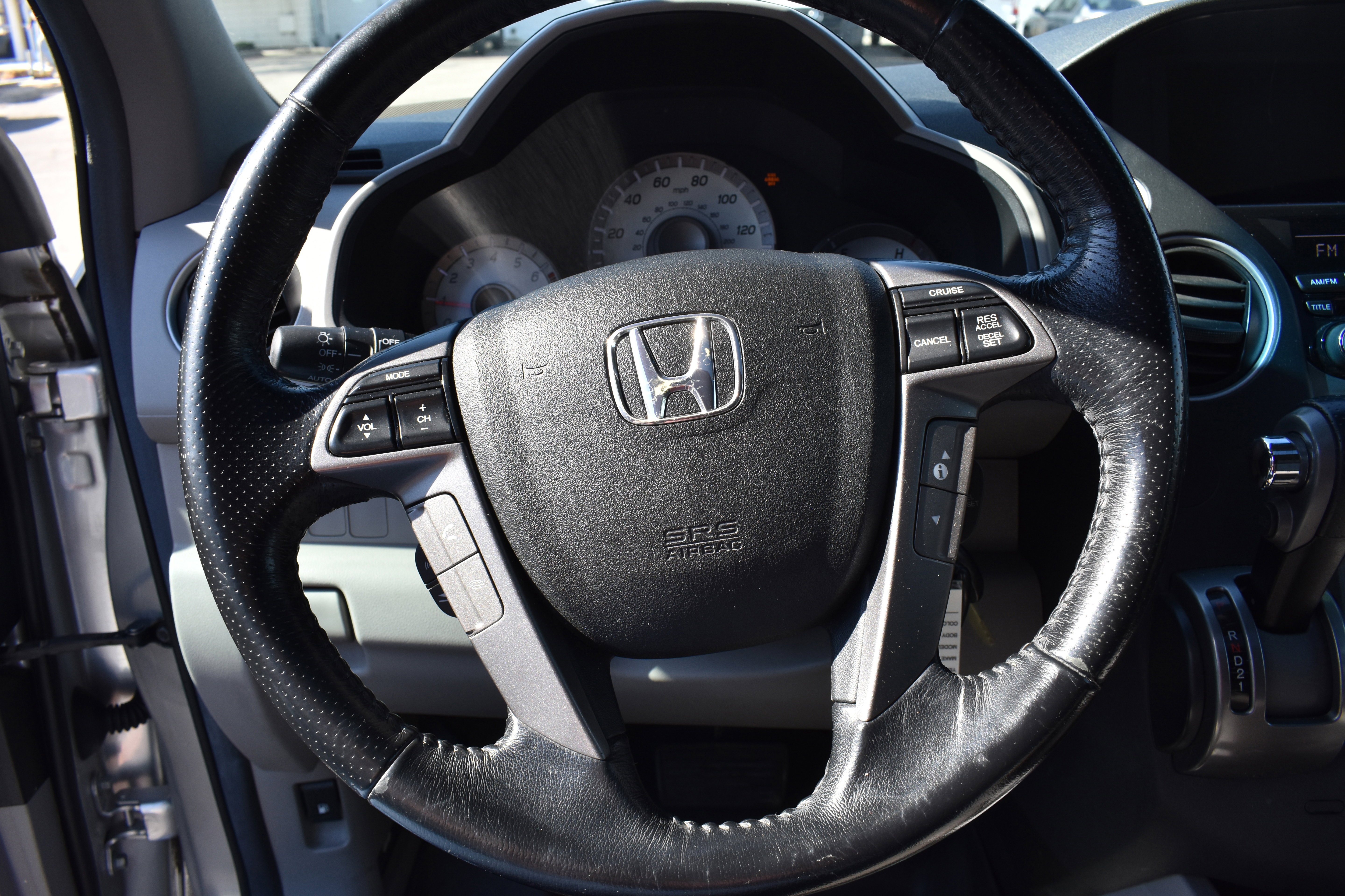 Used 2012 Honda Pilot Touring image 13