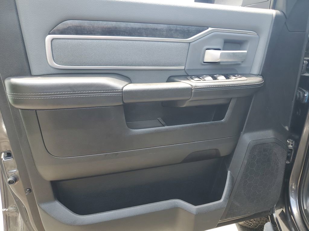 Used 2019 RAM 3500 Big Horn AWD/4WD image 20
