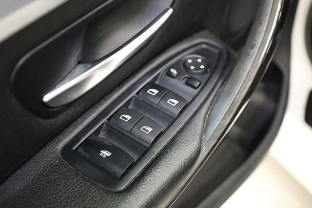 Used 2016 BMW 428i Convertible image 17