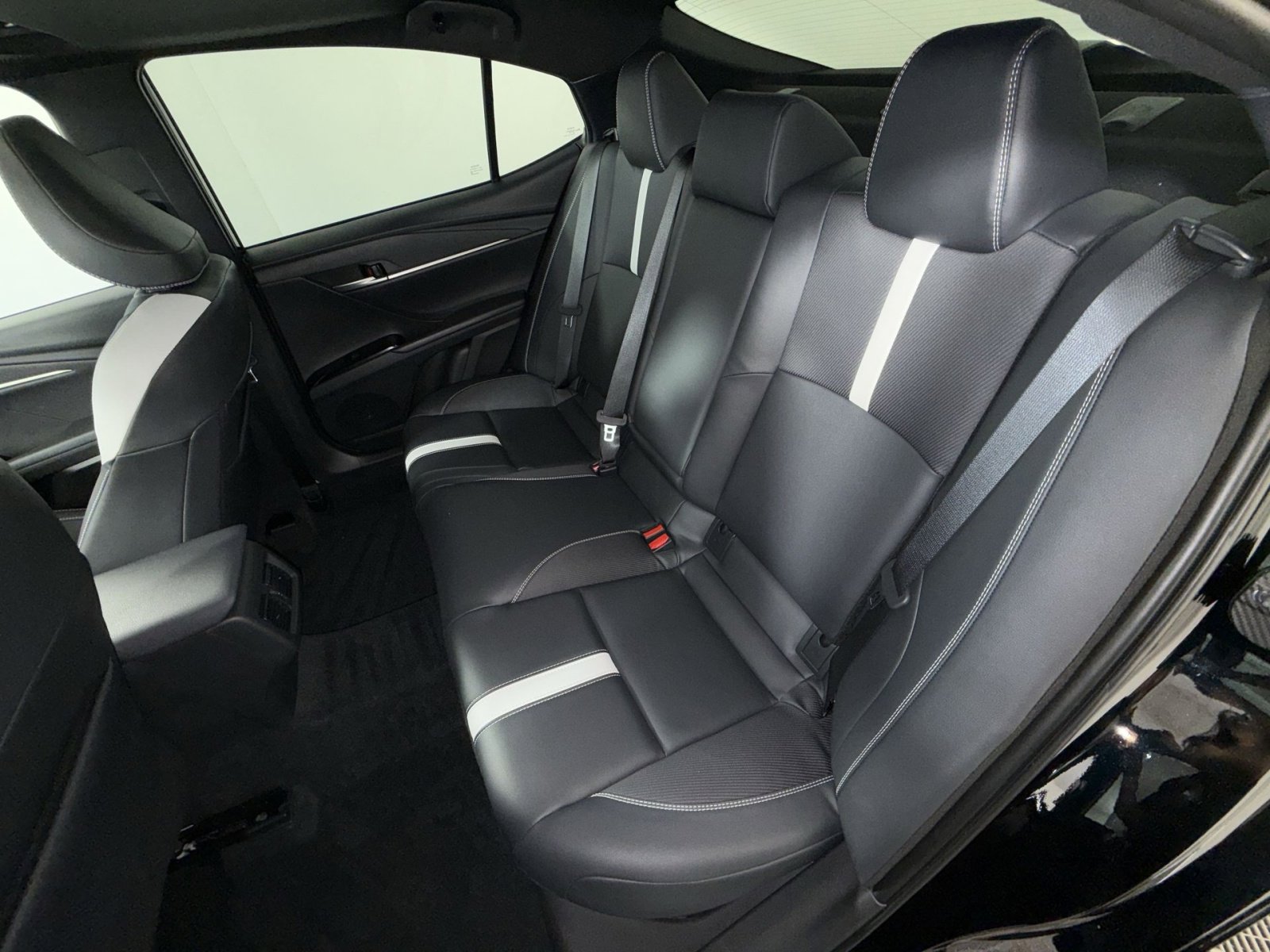 Used 2026 Toyota Camry SE w/ Convenience Package FWD image 25