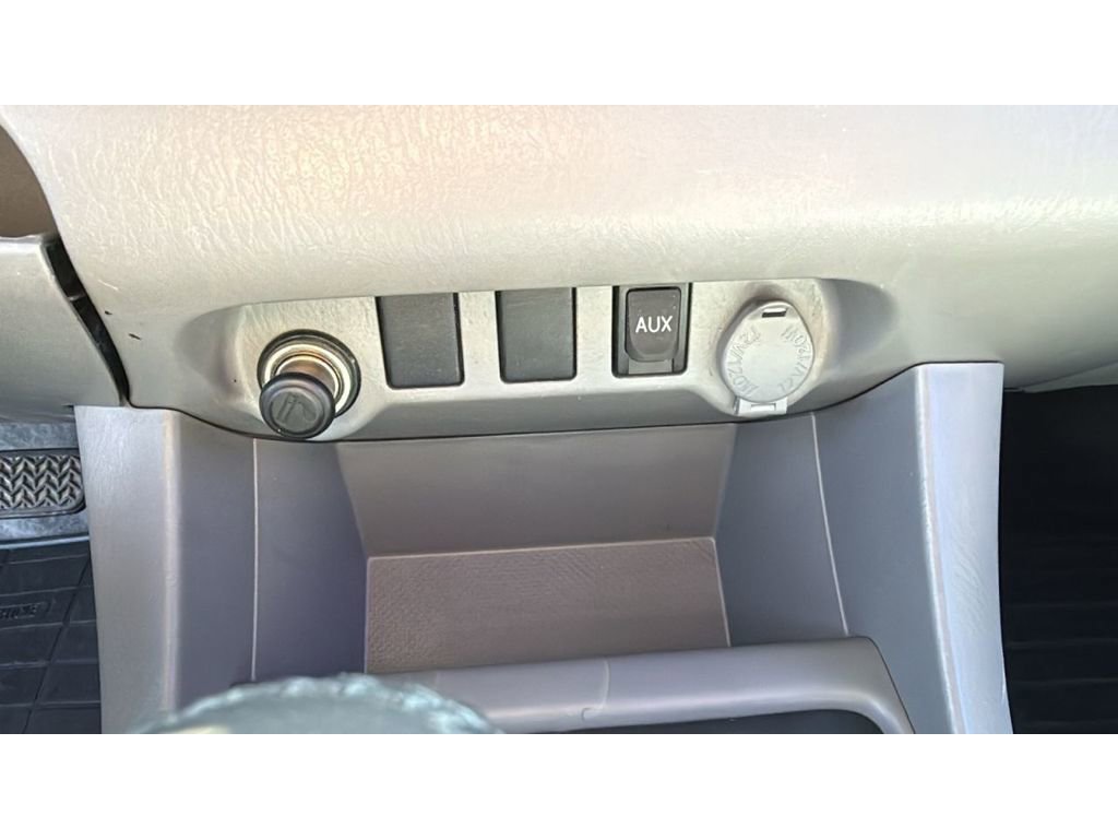 Used 2011 Toyota Tacoma 4x4 Double Cab w/ TRD Sport Pkg w/JBL Audio image 14