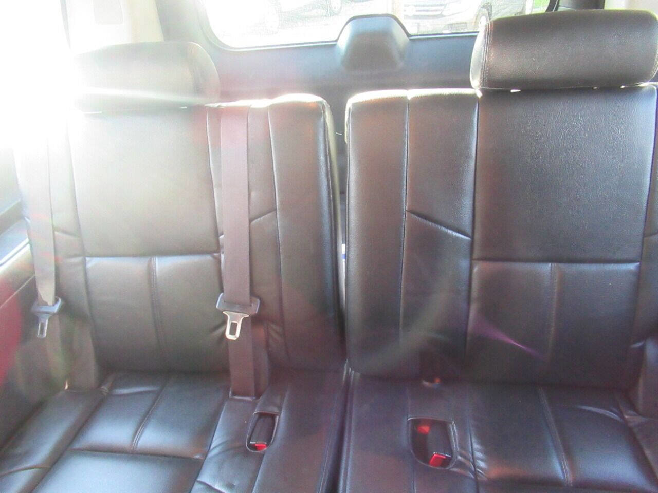 Used 2013 Chevrolet Suburban LS w/ Convenience Package 1 image 26