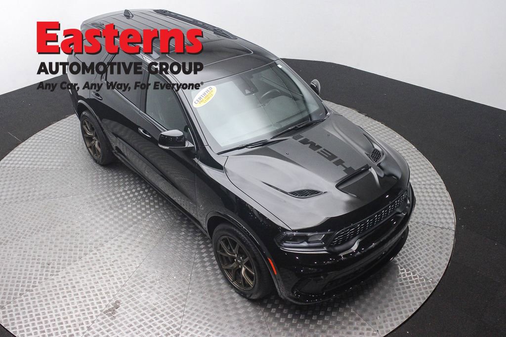 Used 2025 Dodge Durango R/T AWD/4WD image 3