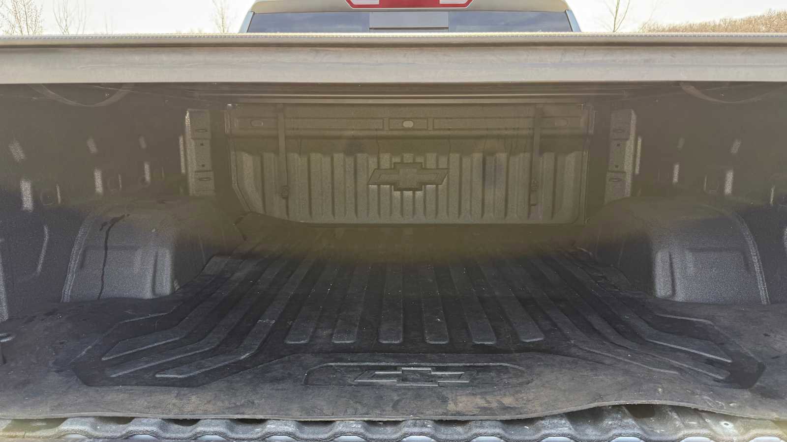 Used 2025 Chevrolet Silverado 1500 LT Trail Boss w/ Convenience Package II AWD/4WD image 27