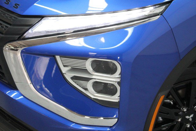 New 2026 Mitsubishi Eclipse Cross LE image 2