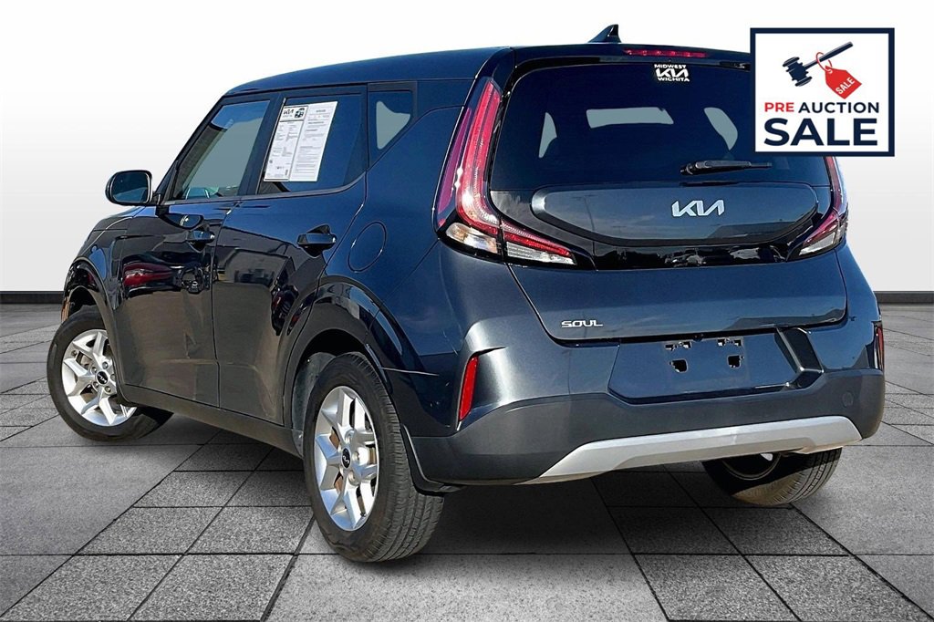 Certified 2023 Kia Soul S image 11
