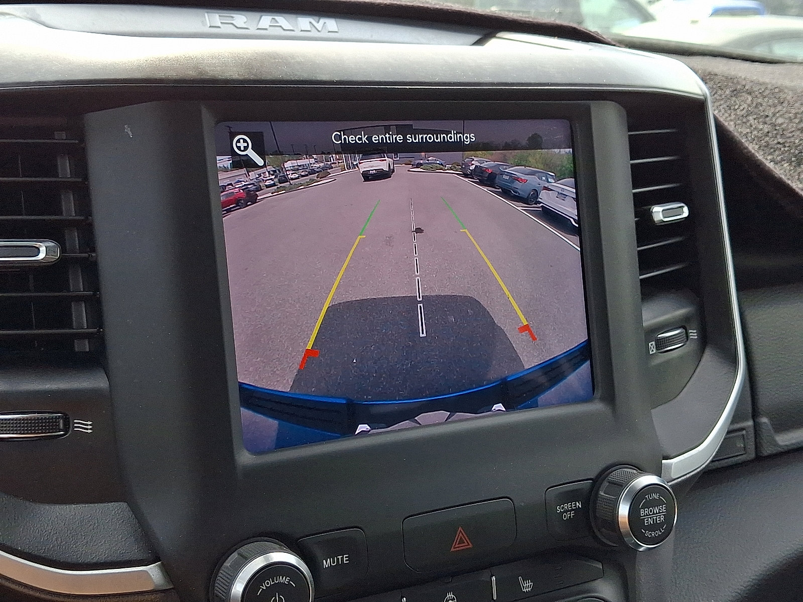 Used 2020 RAM 1500 Big Horn AWD/4WD image 20