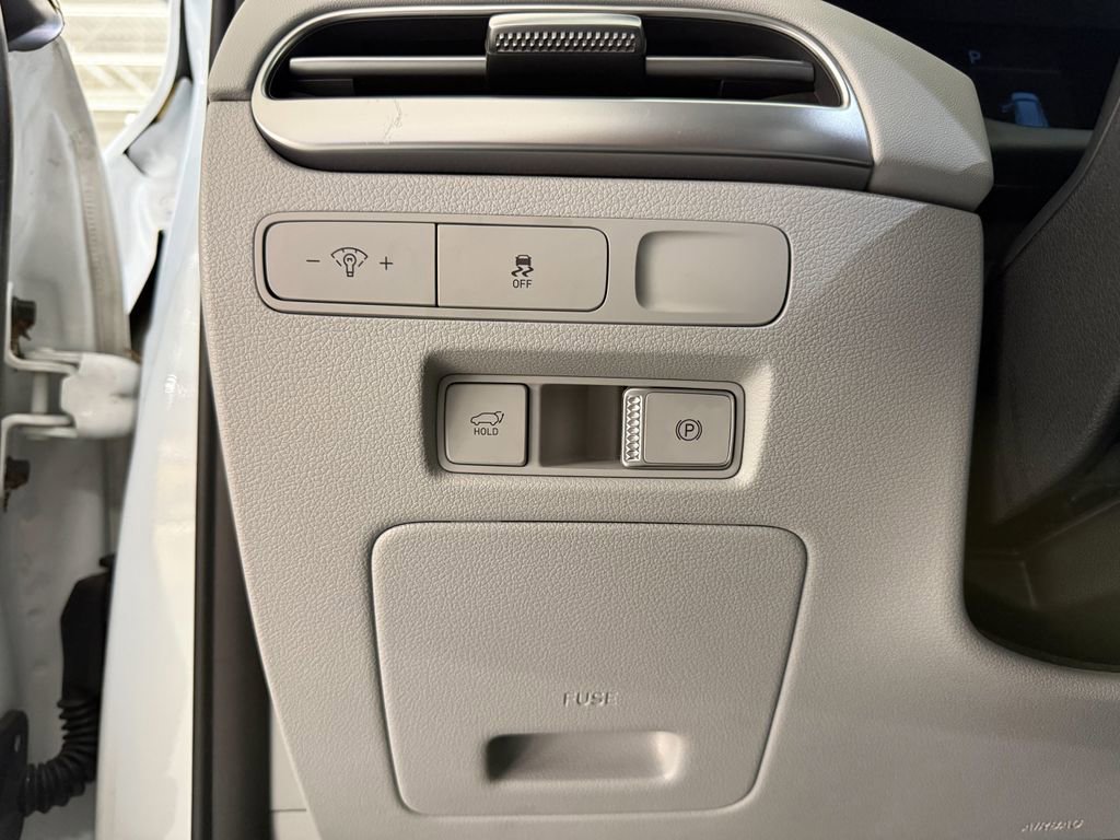 Used 2024 Hyundai Palisade SEL FWD image 17