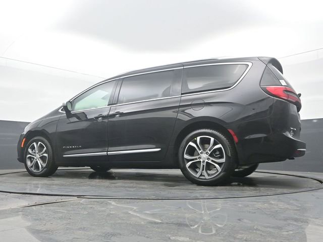 New 2026 Chrysler Pacifica Pinnacle image 48
